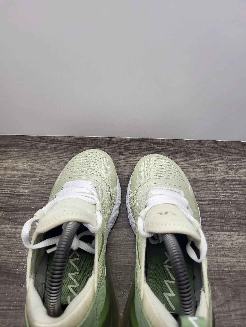 Nike Air Max 270 Sea Glass Oil Green Women's Size 7 Shoes Sneakers FN7101-020 - Picture 6 of 10